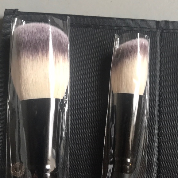 Makeup Brush Set - Picture 6 of 8